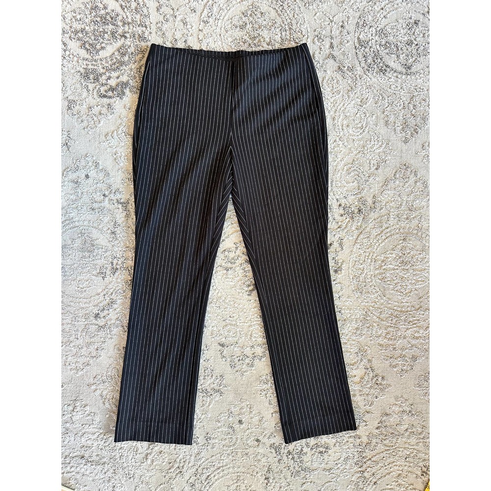 Chico's Black White Pinstripe Ponte Pull-On Pants Sz. 6P (.5P)